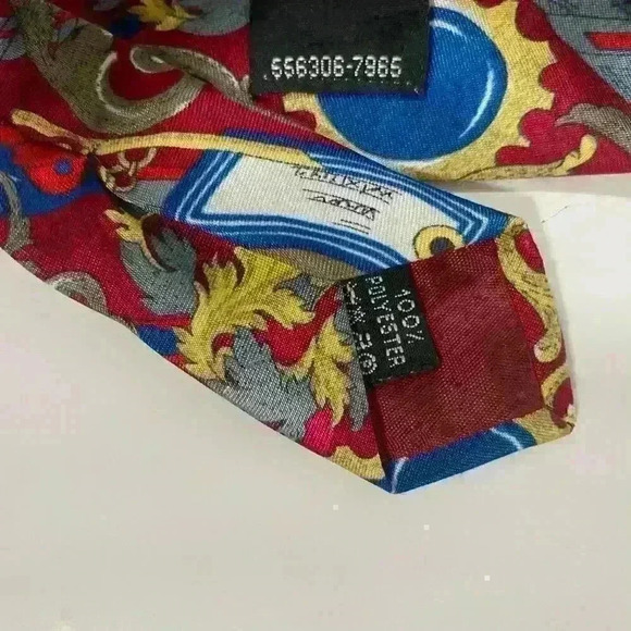 Mickey Unlimited Walt Disney Limited Edition Rare Tie - Picture 3 of 3